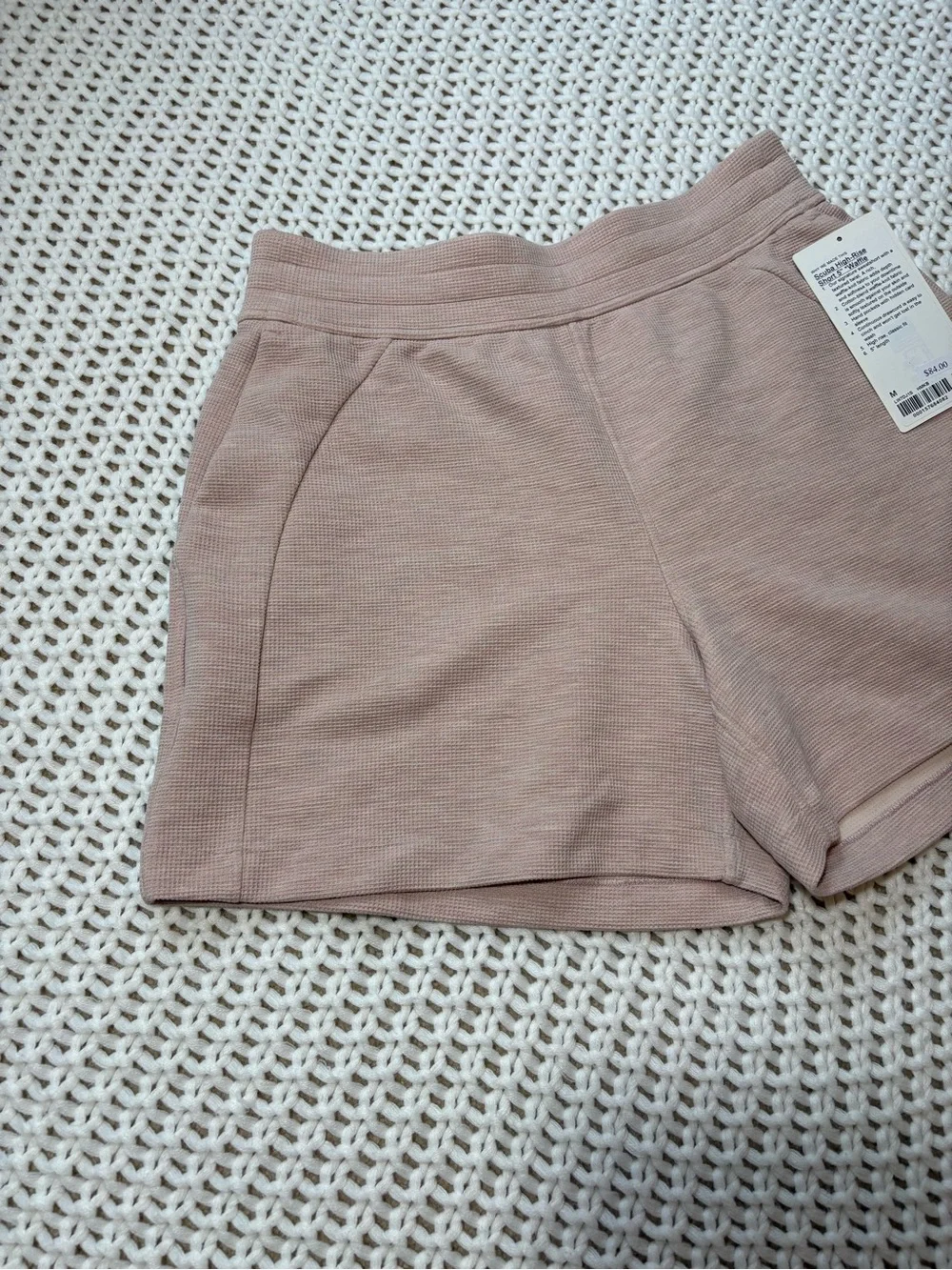 lululemon scuba high rise short 5” waffle in heathered mink berry size medium